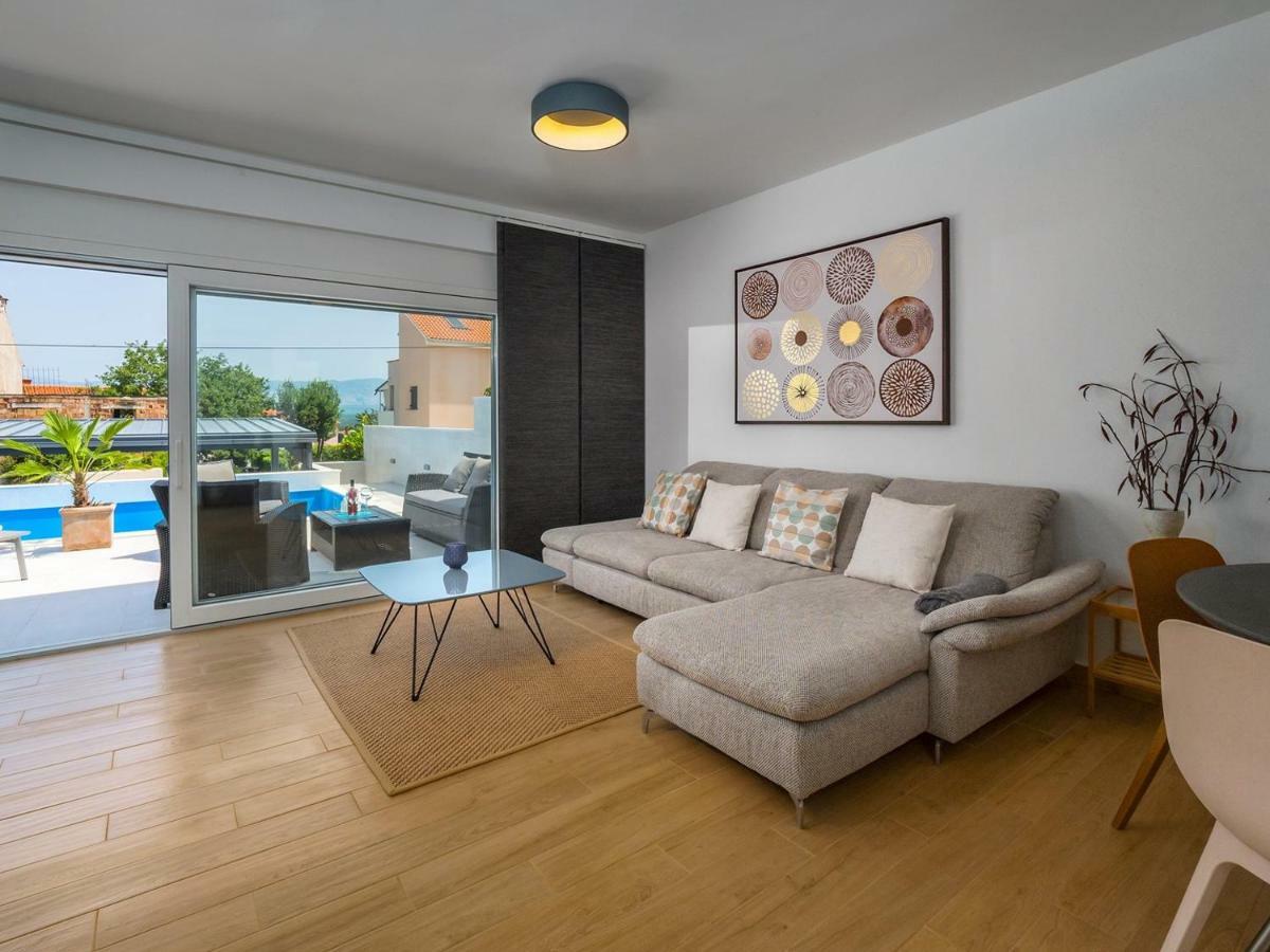 Villa Mondo Adria Njivice Esterno foto